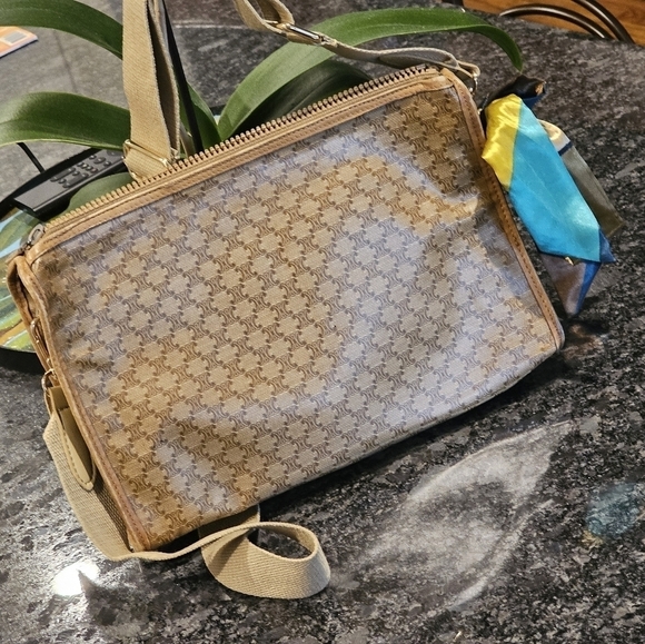 Céline Macadam Monogram Vintage Coated Canvas Clutch with Strap & Twilly Added - Picture 15 of 16